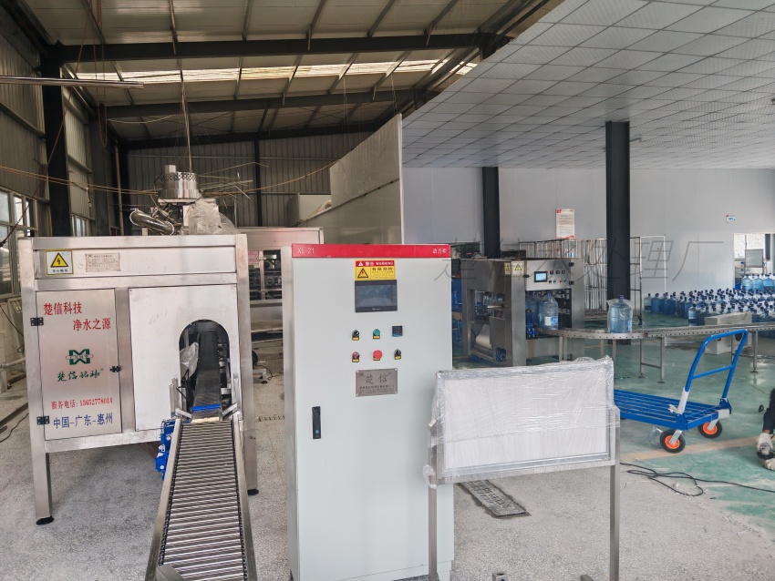 How a Bottled Water Washer-Filler-Capper Integrated Machine Works: Core Components, Process Logic & Real-World Applicati