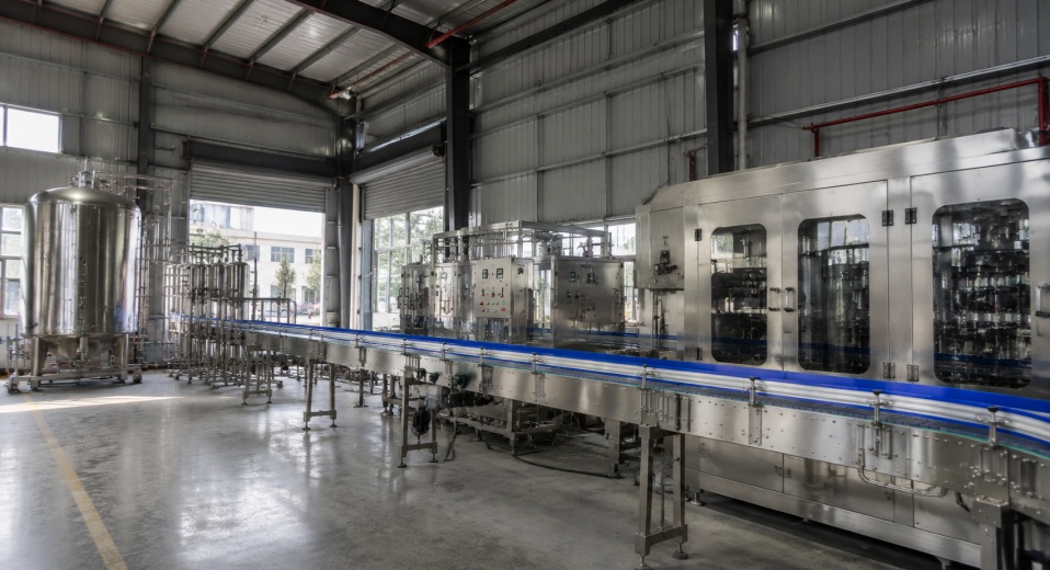 Selection Criteria for Bottled Purified Water Filling Lines | Chuxin Mingwei — Industrial Equipment Solutions for Procur